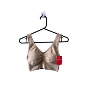 NWT SPANX Breast of Both Worlds Reversible Comfort Bra size M